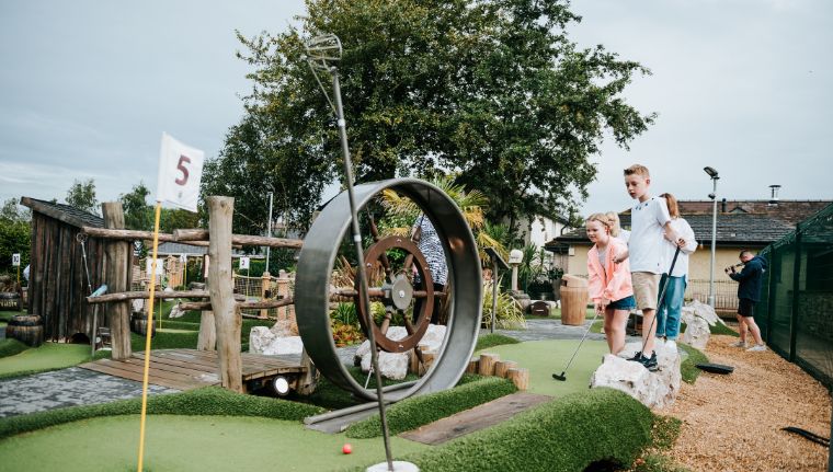 Pirates Bay Adventure Golf