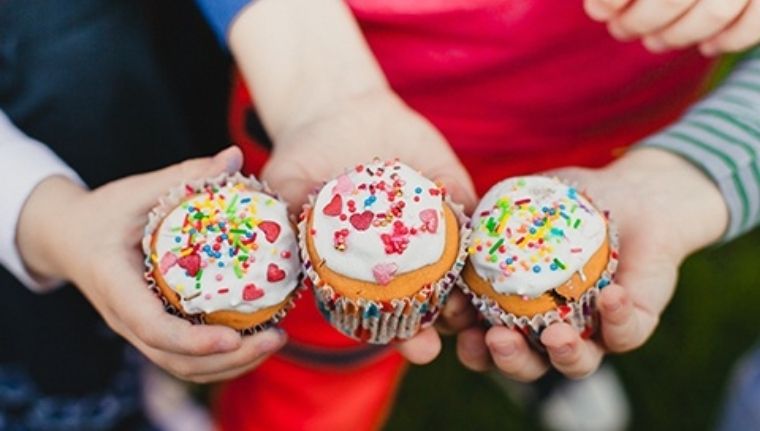 Cake Decorating