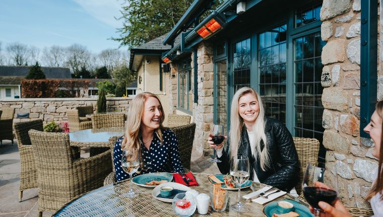 Alfresco Dining